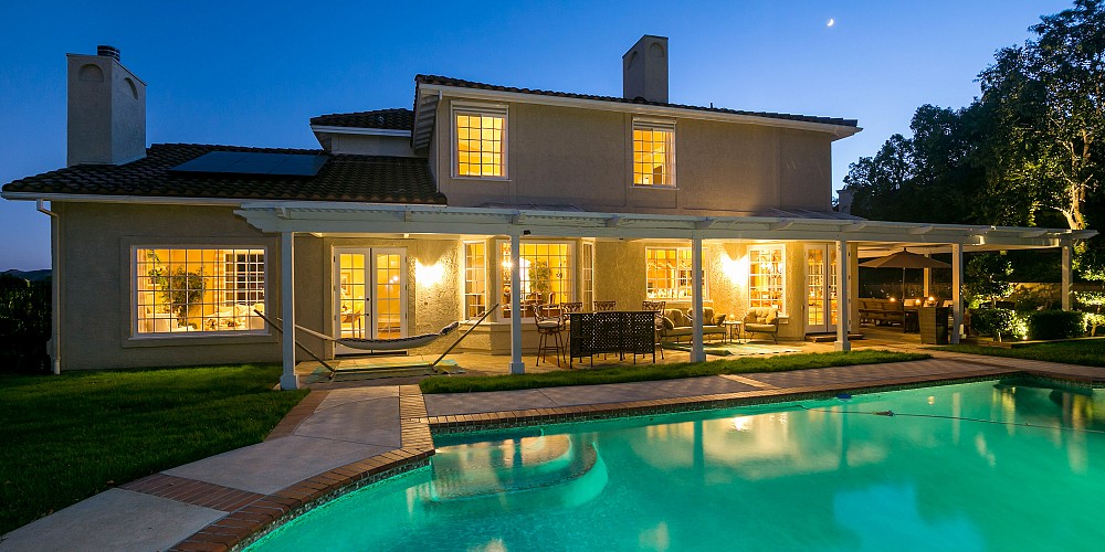 29305 Laro Drive, Agoura Hills, CA 91301