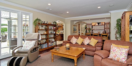 29305 Laro Drive, Agoura Hills, CA 91301