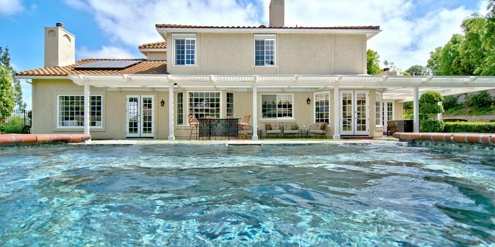 29305 Laro Drive, Agoura Hills, CA 91301