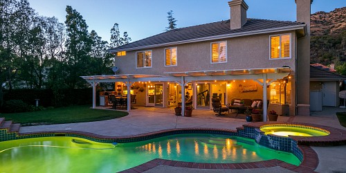 5580 Wembly Ave, Oak Park, CA 91377