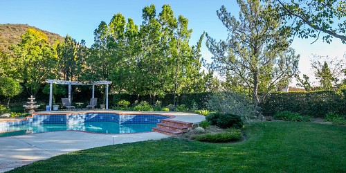 5580 Wembly Ave, Oak Park, CA 91377