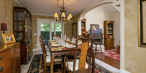 5580 Wembly Ave, Oak Park, CA 91377