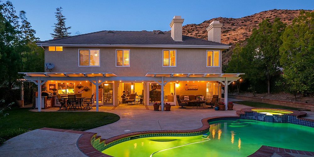 5580 Wembly Ave, Oak Park, CA 91377