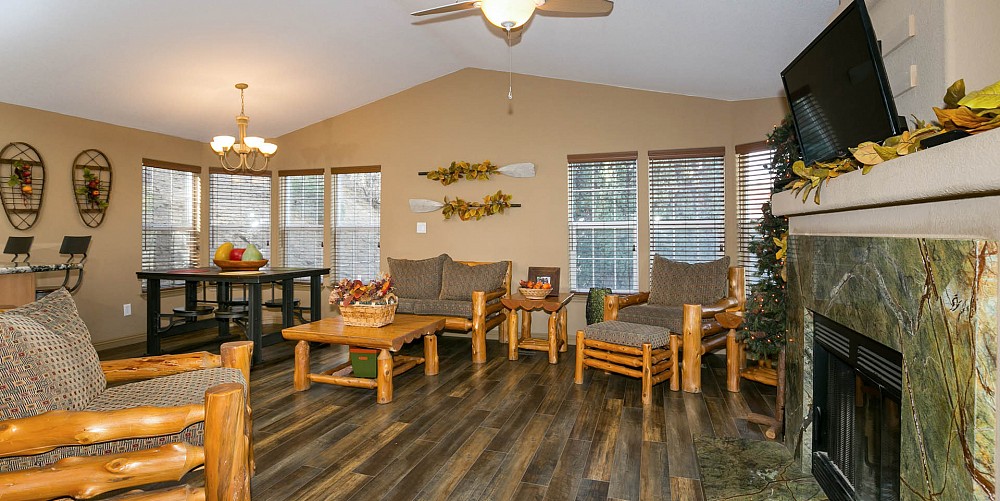 1667 Las Virgenes Canyon Rd #12, Calabasas, CA 91302