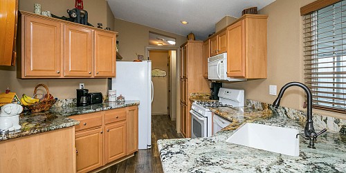 1667 Las Virgenes Canyon Rd #12, Calabasas, CA 91302