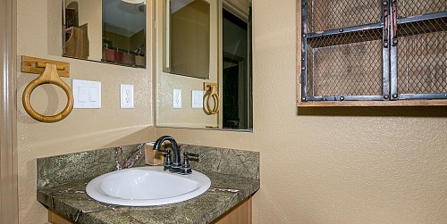 1667 Las Virgenes Canyon Rd #12, Calabasas, CA 91302