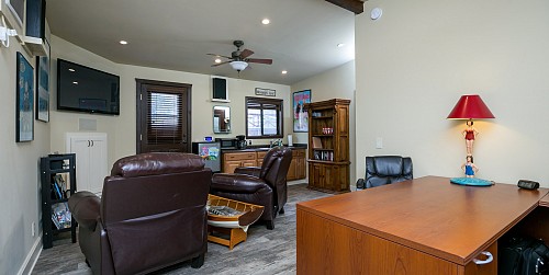 3737 Medea Creek, Agoura, CA 91301