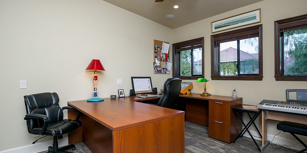 3737 Medea Creek, Agoura, CA 91301