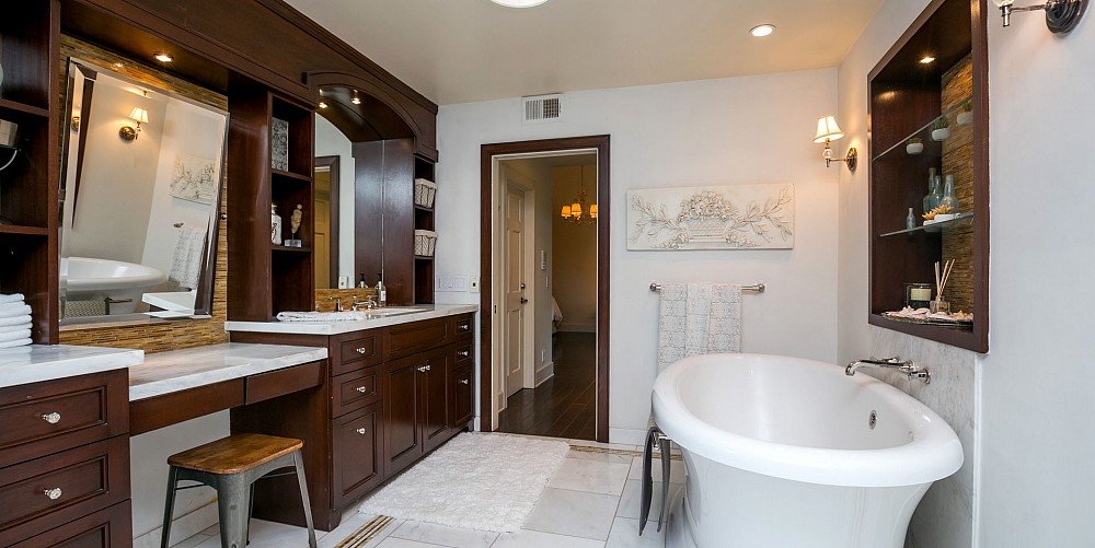 3737 Medea Creek, Agoura, CA 91301