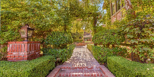 3737 Medea Creek, Agoura, CA 91301