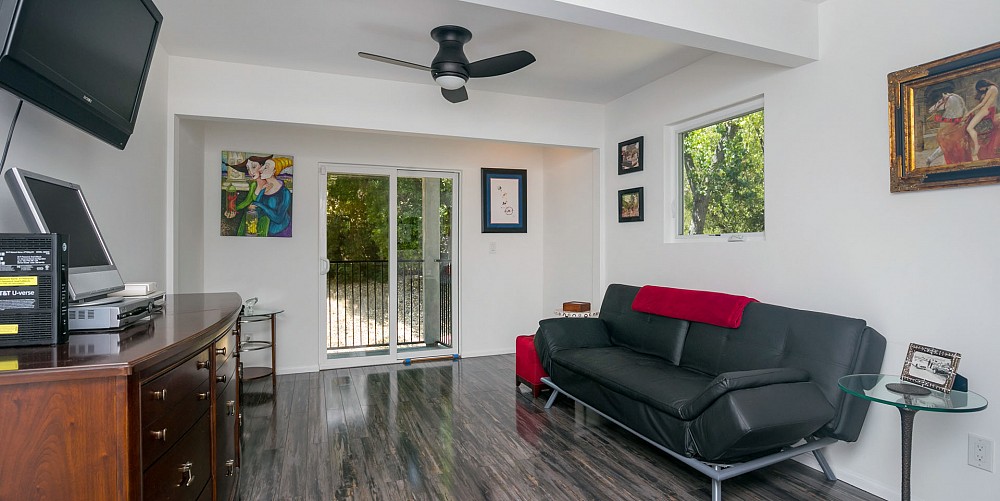 29318 Borg Road, Agoura, CA 91301