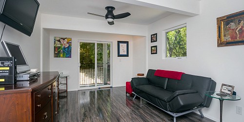 29318 Borg Road, Agoura, CA 91301