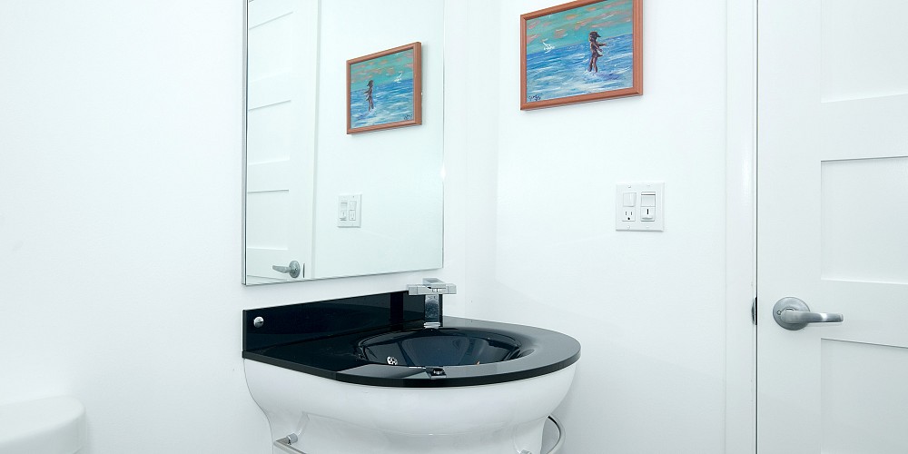 29318 Borg Road, Agoura, CA 91301