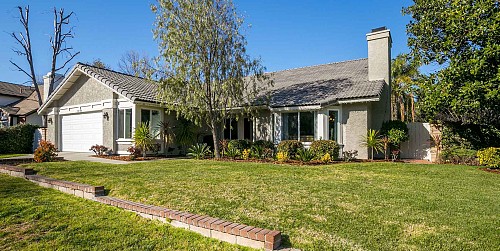 29105 Laro Dr., Agoura Hills, CA 91301