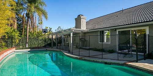 29105 Laro Dr., Agoura Hills, CA 91301