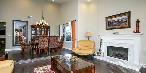 29105 Laro Dr., Agoura Hills, CA 91301