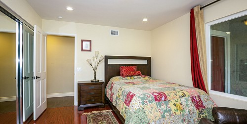 29105 Laro Dr., Agoura Hills, CA 91301