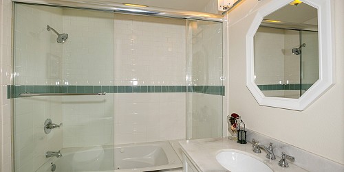 29105 Laro Dr., Agoura Hills, CA 91301