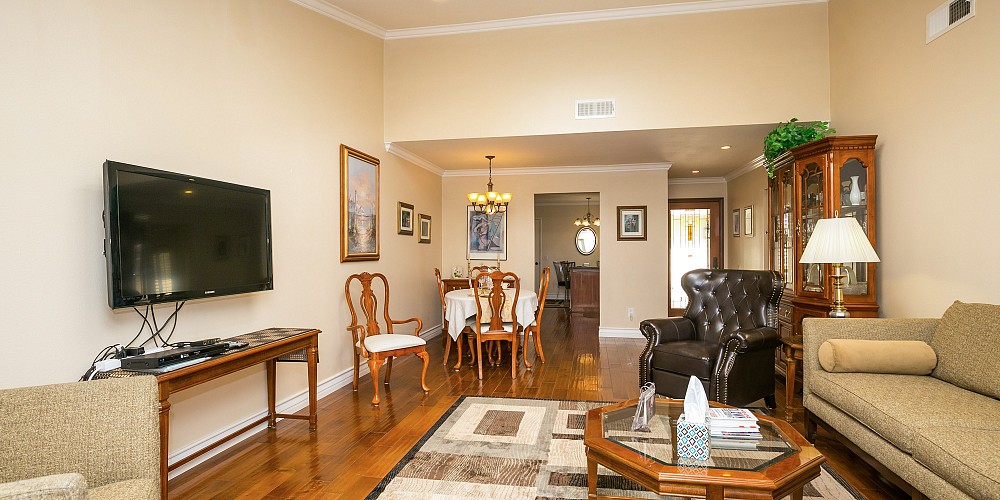 16309 Village 16, Camarillo, CA 93012