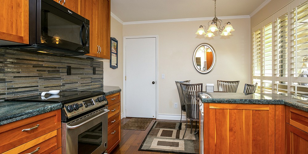 16309 Village 16, Camarillo, CA 93012