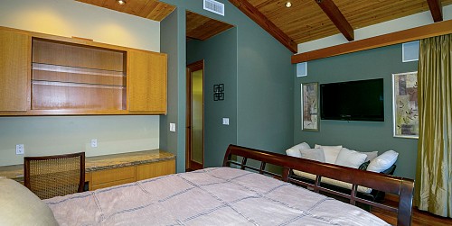 1857 Lookout Drive, Agoura, CA 91301