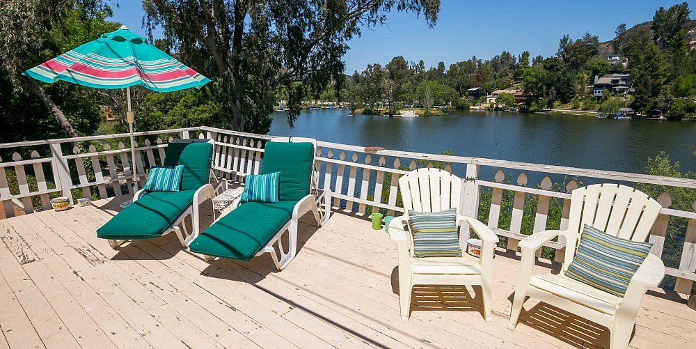 28976 South Lakeshore Dr., Agoura Hills, CA 91301