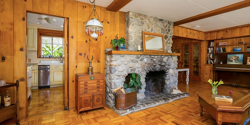 28976 South Lakeshore Dr., Agoura Hills, CA 91301