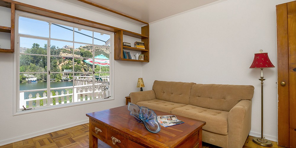 28976 South Lakeshore Dr., Agoura Hills, CA 91301