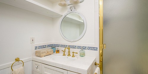 28976 South Lakeshore Dr., Agoura Hills, CA 91301