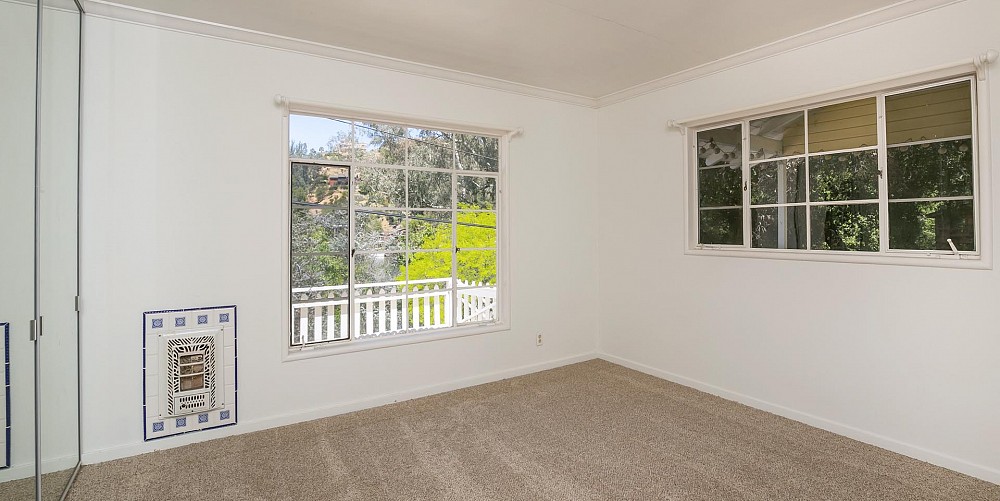 28976 South Lakeshore Dr., Agoura Hills, CA 91301