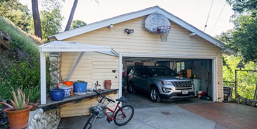 28976 South Lakeshore Dr., Agoura Hills, CA 91301