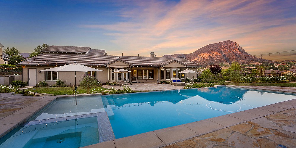 2052 Shadow Creek Drive, Agoura, CA 91301