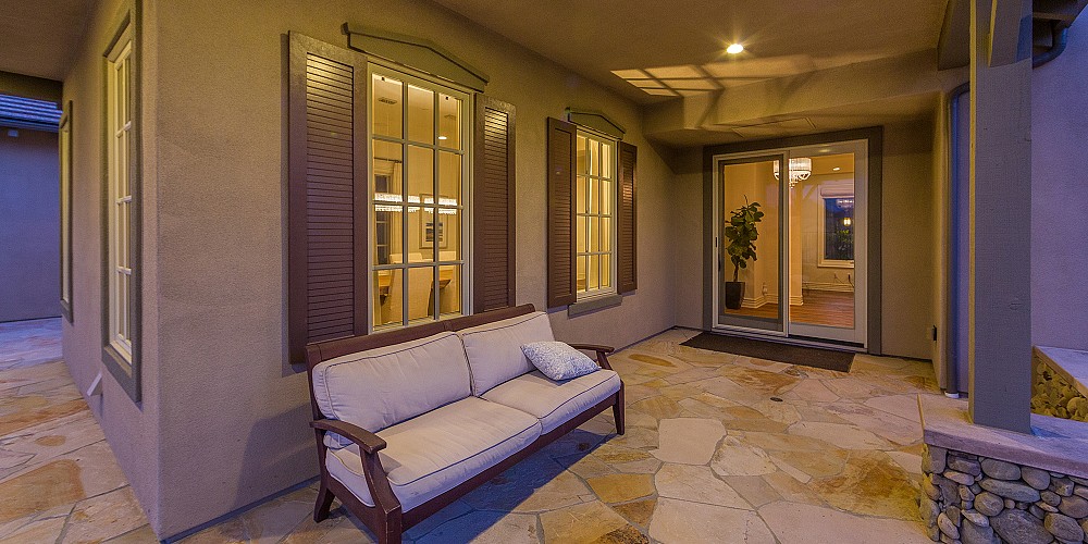 2052 Shadow Creek Drive, Agoura, CA 91301