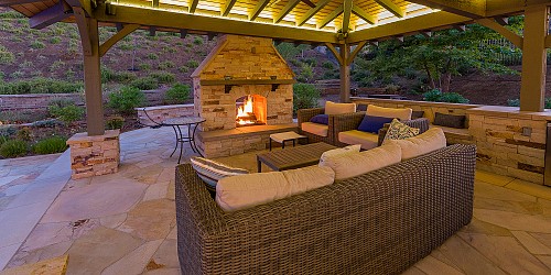 2052 Shadow Creek Drive, Agoura, CA 91301