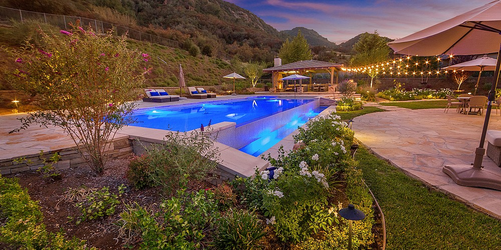 2052 Shadow Creek Drive, Agoura, CA 91301