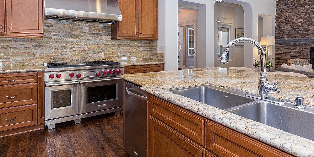 2052 Shadow Creek Drive, Agoura, CA 91301