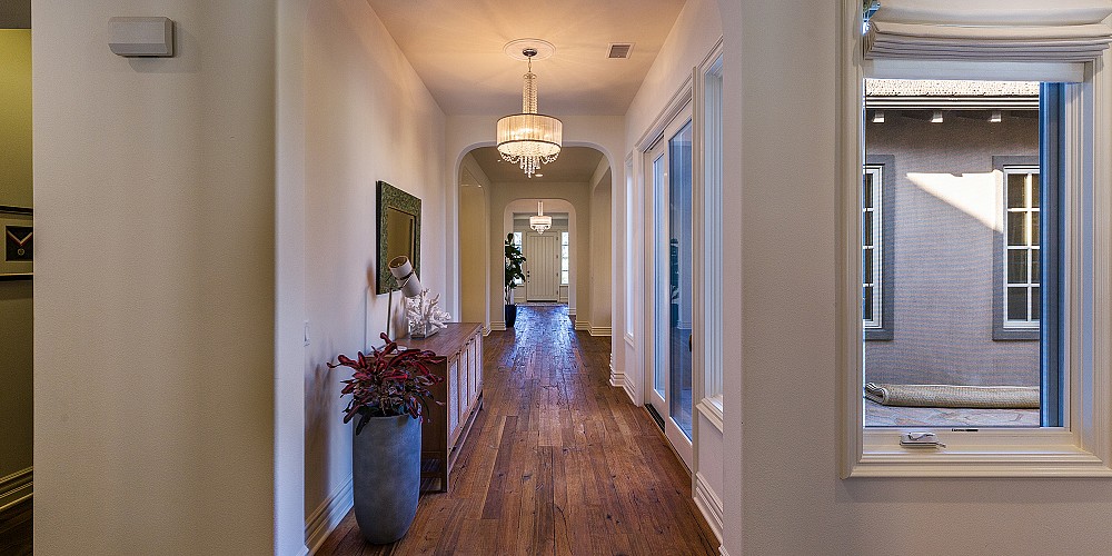 2052 Shadow Creek Drive, Agoura, CA 91301