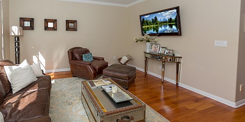 2466 Swanfield Ct, Westlake Village, CA 91361