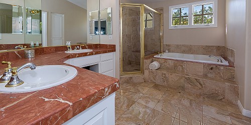 2466 Swanfield Ct, Westlake Village, CA 91361