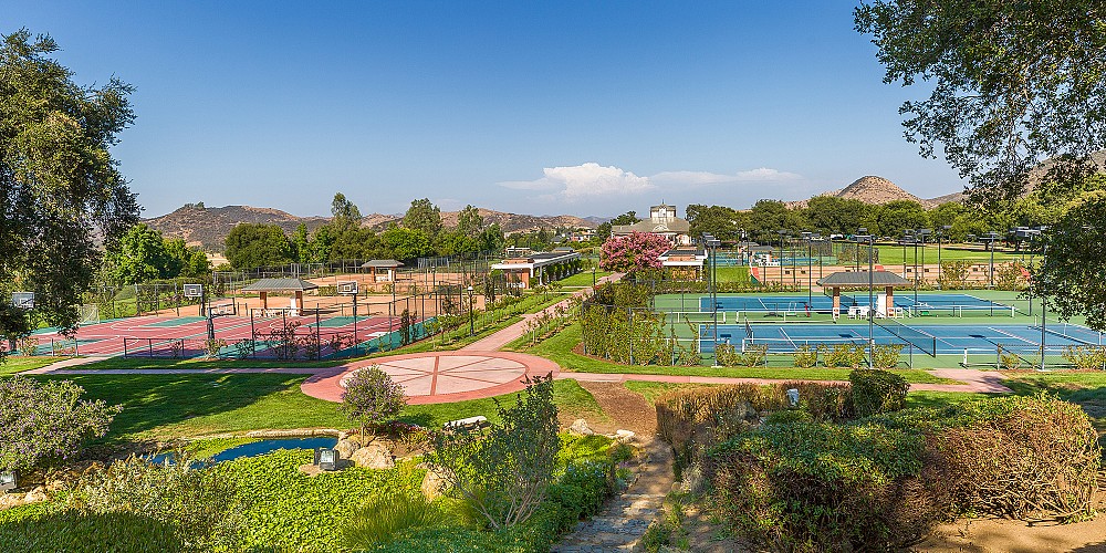 2466 Swanfield Ct, Westlake Village, CA 91361