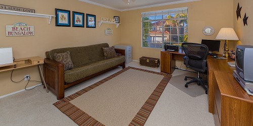 11618 Chestnut Ridge, Moorpark, CA 93021