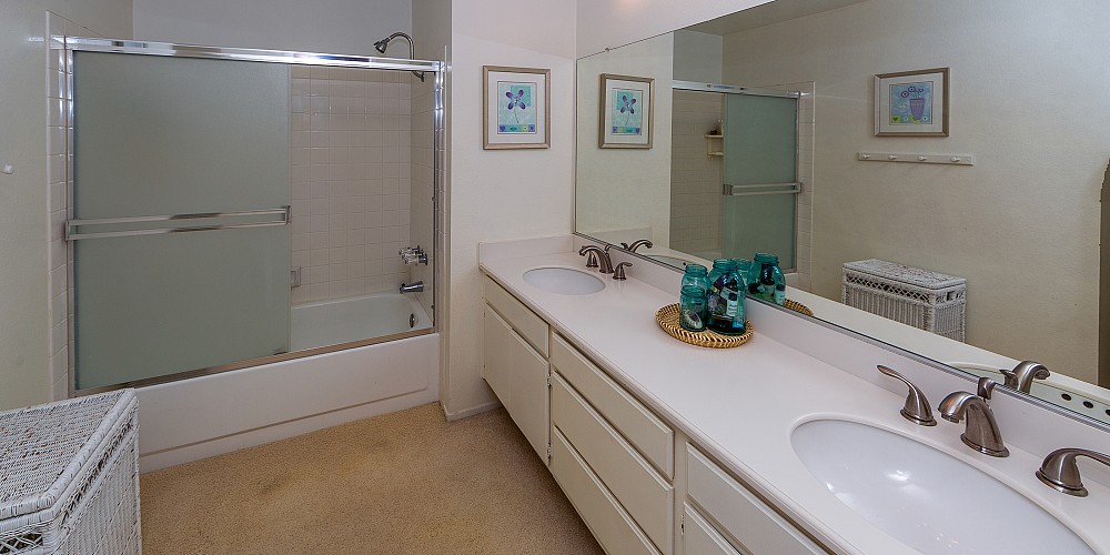 11618 Chestnut Ridge, Moorpark, CA 93021