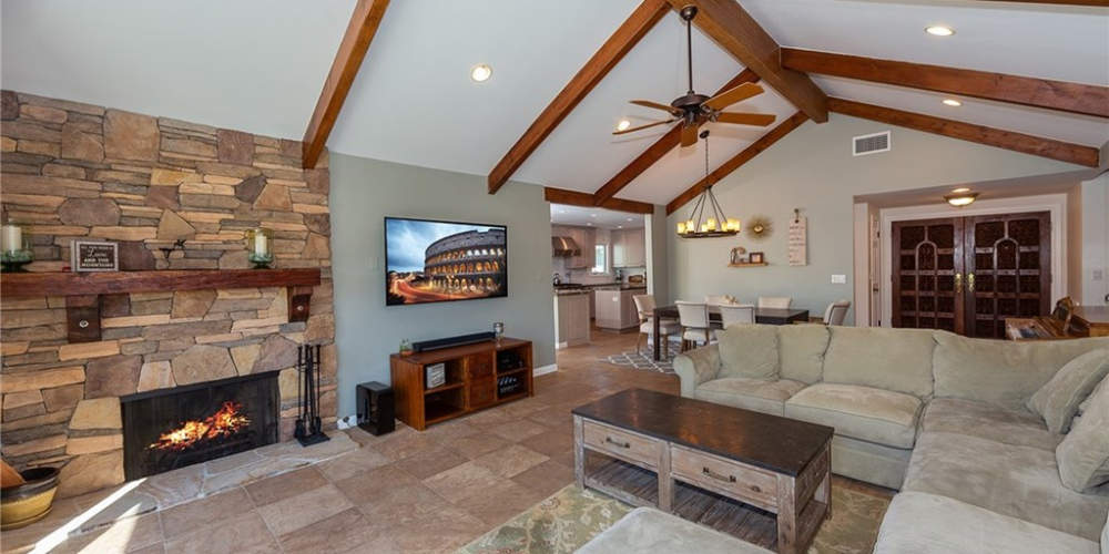 5551 Rainbow Crest Dr., Agoura Hills, CA 91301