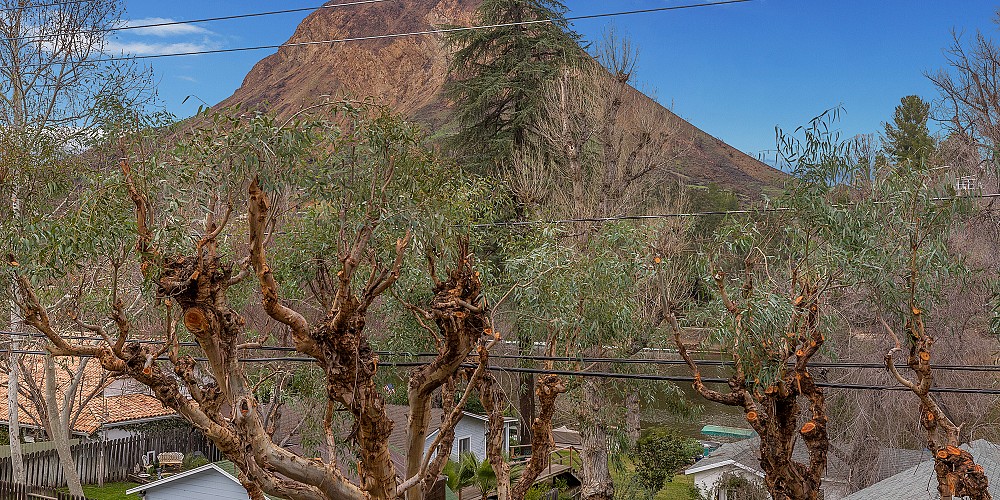 29043 Lake Dr, Agoura Hills, CA 91301