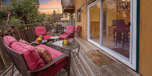 29043 Lake Dr, Agoura Hills, CA 91301