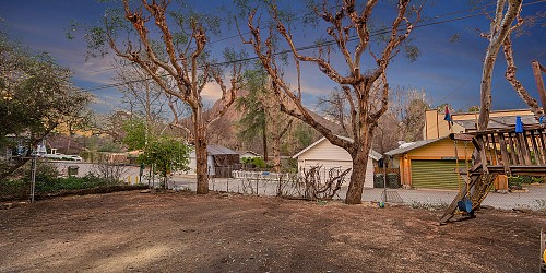 29043 Lake Dr, Agoura Hills, CA 91301