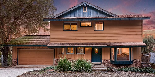 29043 Lake Dr, Agoura Hills, CA 91301