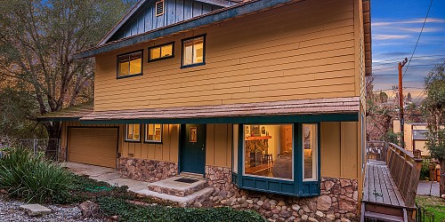 29043 Lake Dr, Agoura Hills, CA 91301