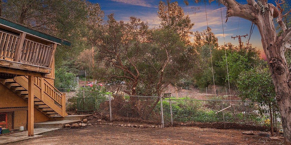 29043 Lake Dr, Agoura Hills, CA 91301