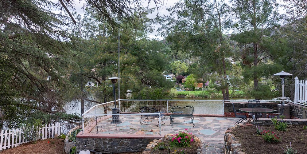 2315 Terrace Lane, Agoura Hills, CA 91301